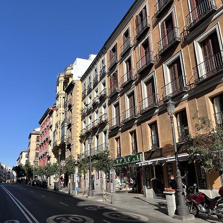 Dplace To Be - Luxury Apartment In Historic Center Madrid Exterior photo